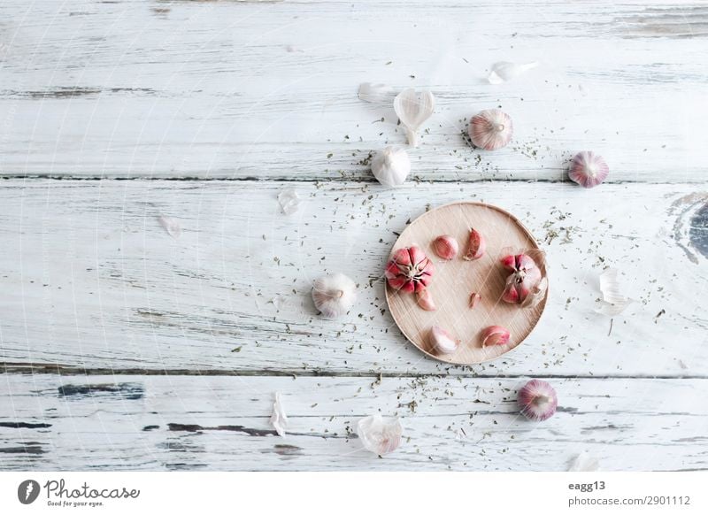 View of several heads of garlic, prepared for cooking Food Vegetable Herbs and spices Nutrition Eating Vegetarian diet Diet Life Kitchen Nature Plant Fresh