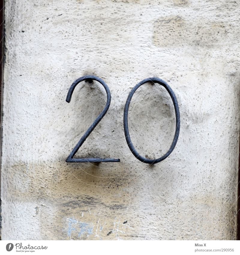 20 Sign Characters Cheap Good Hideous Hot Bright House number Colour photo