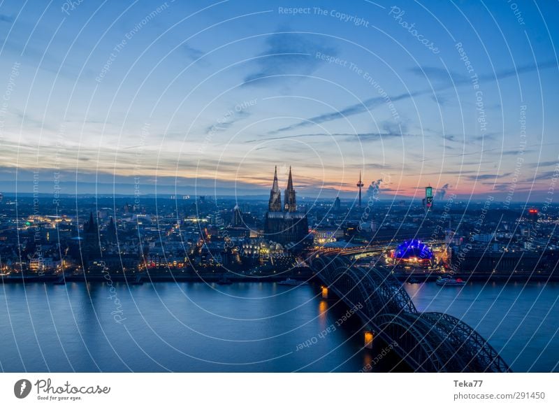 Winter evening @ Cologne Design Town Downtown Skyline Church Dome Bridge Manmade structures Building Architecture Tourist Attraction Landmark Monument Esthetic