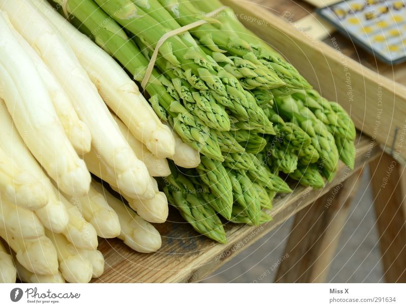 spring Food Vegetable Nutrition Organic produce Vegetarian diet Diet Fresh Healthy Delicious Asparagus Asparagus season Bunch of asparagus Asparagus spears