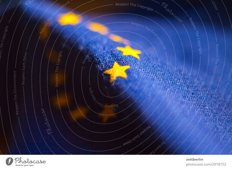 Divided Europe Cotton Blue Design European flag Flag Wrinkles Yellow Cloth Gold Circle Star (Symbol) Symbols and metaphors Textiles Landmark exit brexite