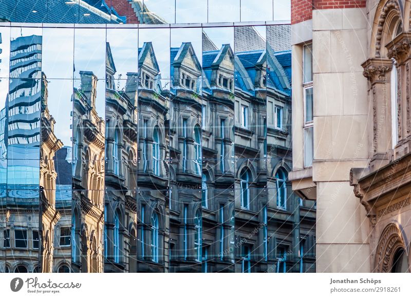 Glass facade with reflection in Leeds, England Town Downtown Manmade structures Building Architecture Facade Esthetic Great Britain leeds Reflection Glas facade