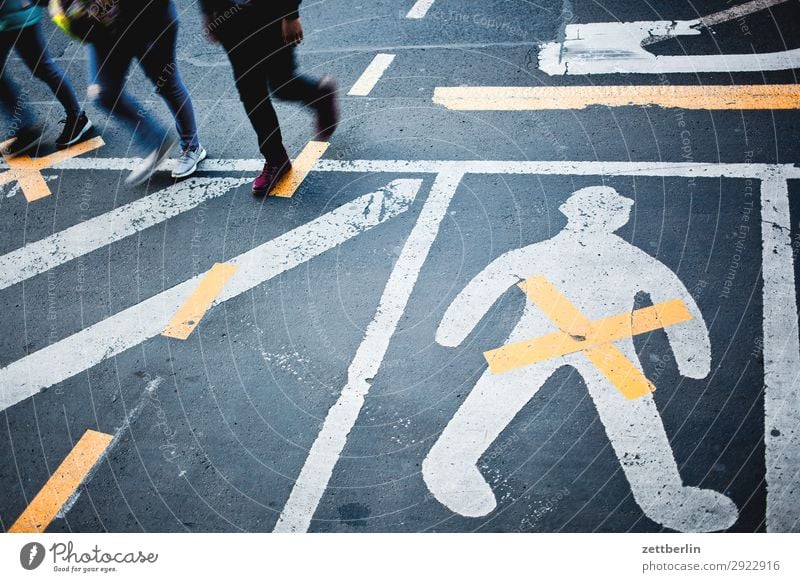 orientation Human being Multiple Group Legs Walking Turn off Asphalt Corner Lane markings gender gap Genitalia Gender Curve Line Man Signs and labeling