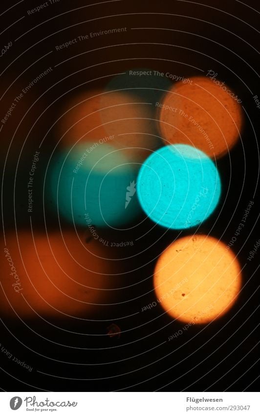 Traffic light at night? Transport Means of transport Traffic infrastructure Passenger traffic Public transit Rush hour Logistics Road traffic Motoring