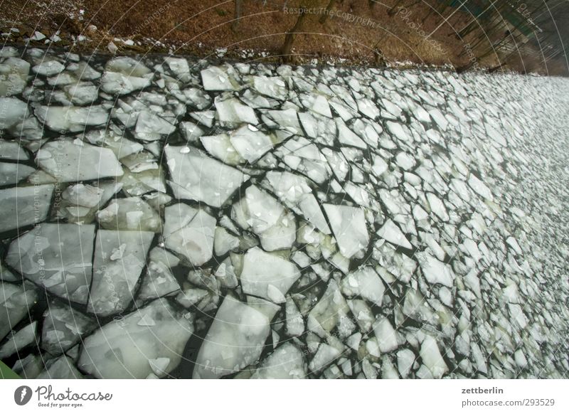 drift ice Winter Logistics Environment Nature Landscape Climate Climate change Weather Ice Frost Coast Lakeside River bank Navigation Cold Perspective