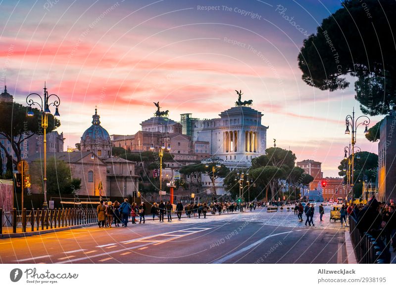 Rome city center at the dawn of sunset Tourism Street City Night shot Vantage point Sunset Twilight Dusk Sky Clouds Tourist Attraction Old town Downtown Italy