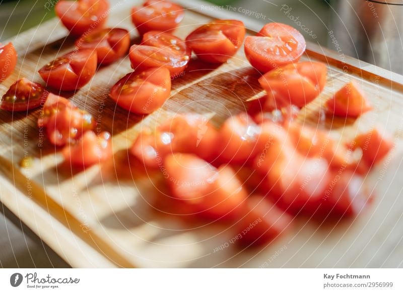 Chopped tomatoes on a cutting board Food Vegetable Fruit Tomato Tomato salad Nutrition Lunch Dinner Buffet Brunch Picnic Organic produce Vegetarian diet