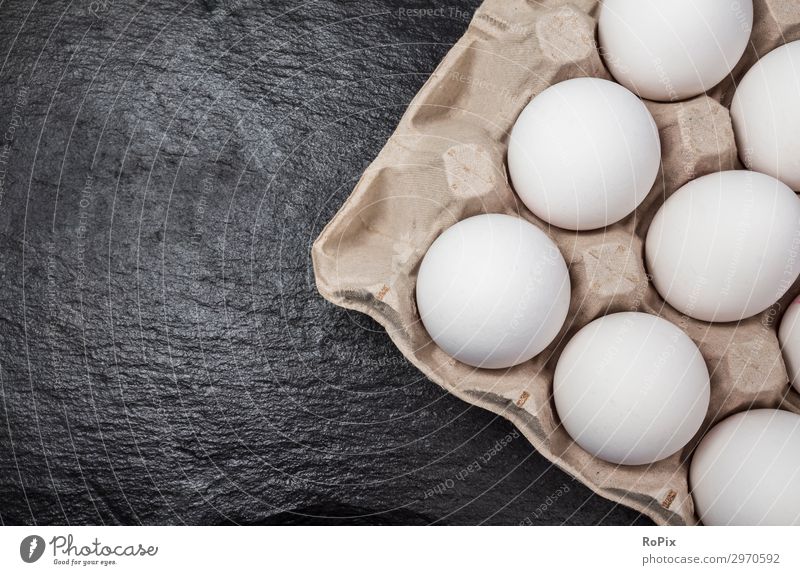 Fresh eggs in a cardbox tray. Food Nutrition Breakfast Organic produce Diet Healthy Healthy Eating Living or residing Kitchen Feasts & Celebrations Easter