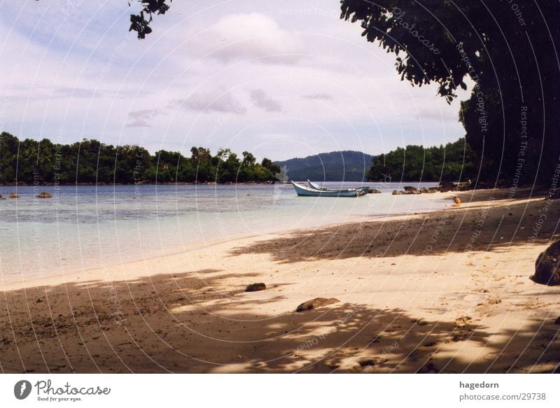 Crying Girl - Lagoon Beach Sumatra Indonesia