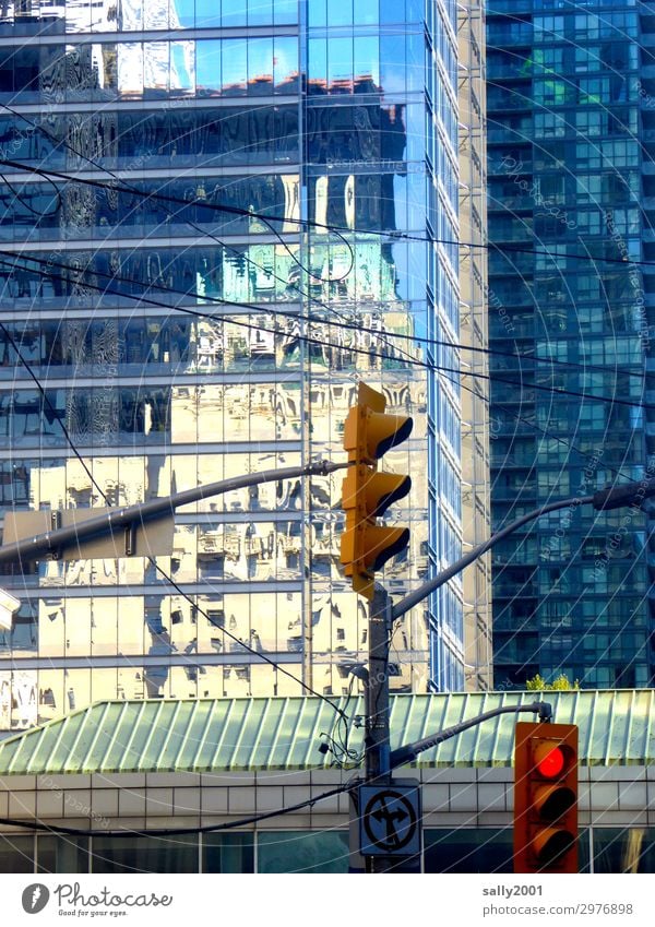 red-light district... New York City USA Americas House (Residential Structure) High-rise Bank building Manmade structures Building Architecture Facade Roof