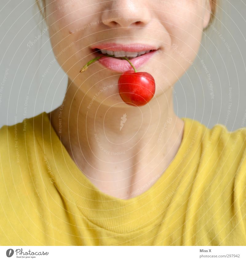 cherry mouth Food Fruit Nutrition Eating Organic produce Vegetarian diet Diet Human being Feminine Young woman Youth (Young adults) Face Mouth Lips 1