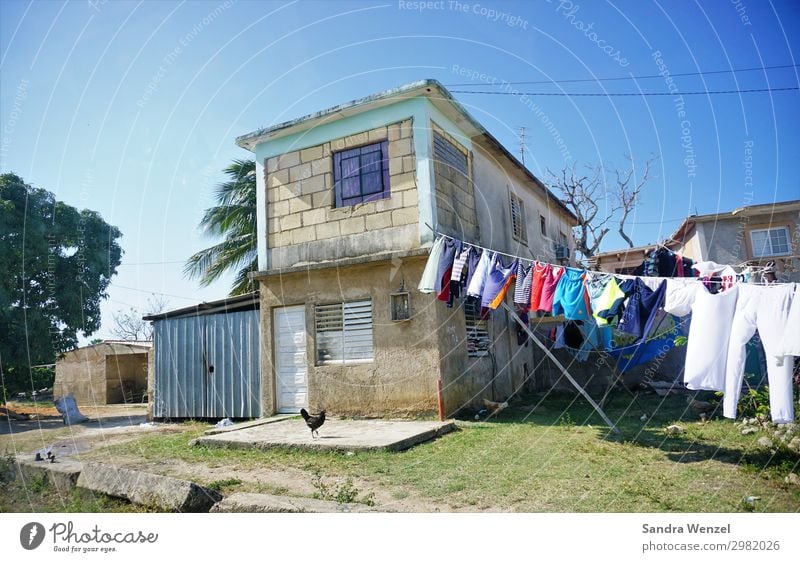 House in Mantanzas matanzas Cuba Varadero Village House (Residential Structure) Detached house Hut Manmade structures Building Simple Uniqueness Help Revolt