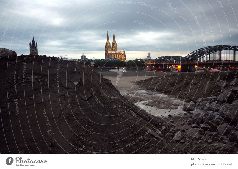 God's eternal construction site Sky Clouds Town Downtown Old town High-rise Church Dome Bridge Tourist Attraction Landmark Cologne Cathedral Hohenzollern Bridge