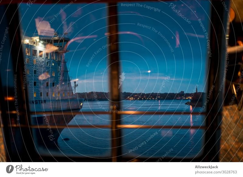 Twilight at the harbour with a view of a ferry Deserted Evening Night Dark Sunset Harbour Water Ferry Horizon Watercraft Reflection Window Panorama (View)