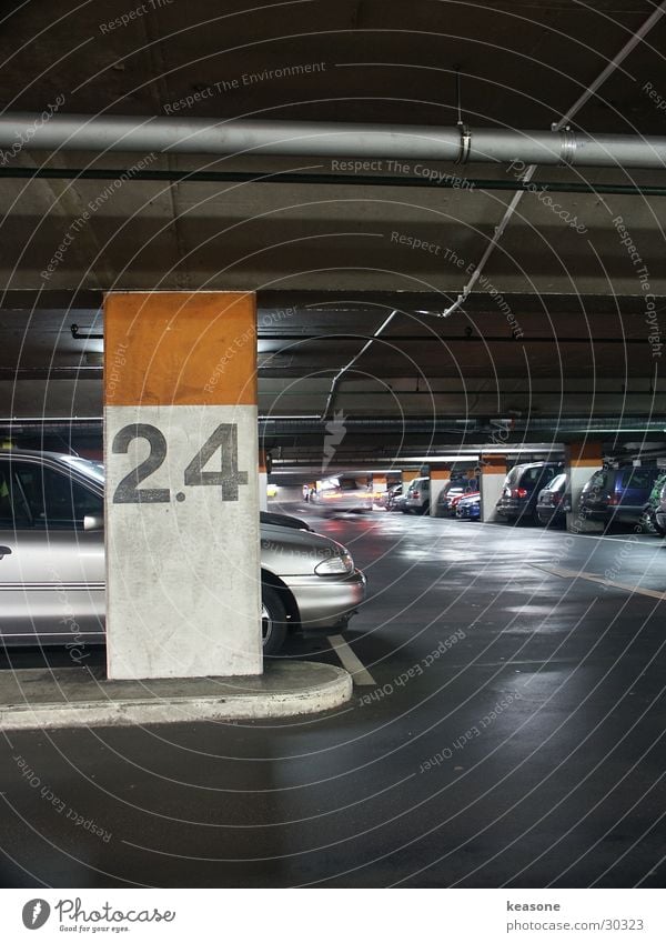 24 jump street Digits and numbers Garage Underground garage Parking garage Asphalt Concrete Reflection Long exposure Car http://www.keasone.de