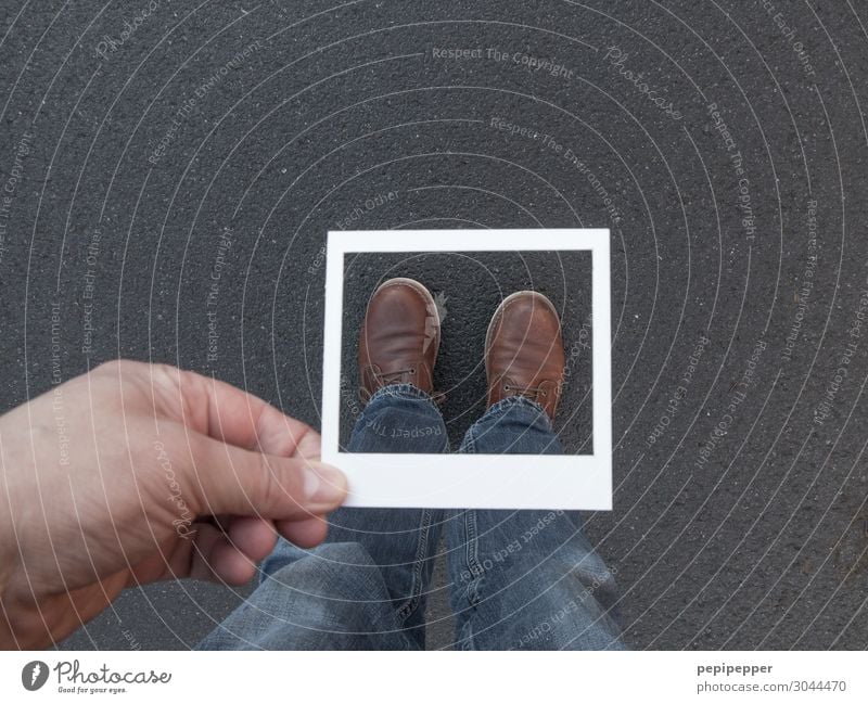 focus Leisure and hobbies Human being Feet 1 Clothing Jeans Footwear Signs and labeling Gray Hand Frame Subdued colour Interior shot Bird's-eye view