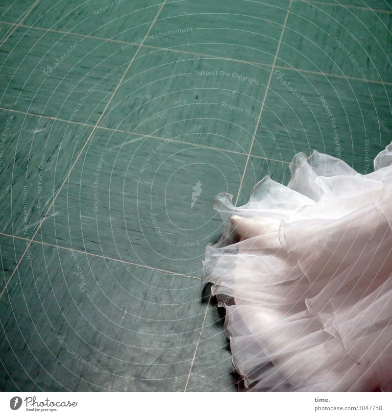 Wedding dress remains wedding dress Room Parquet floor Tile Dress Line Stripe Movement Dance Green White Enthusiasm Brave Passion Life Endurance Esthetic Design