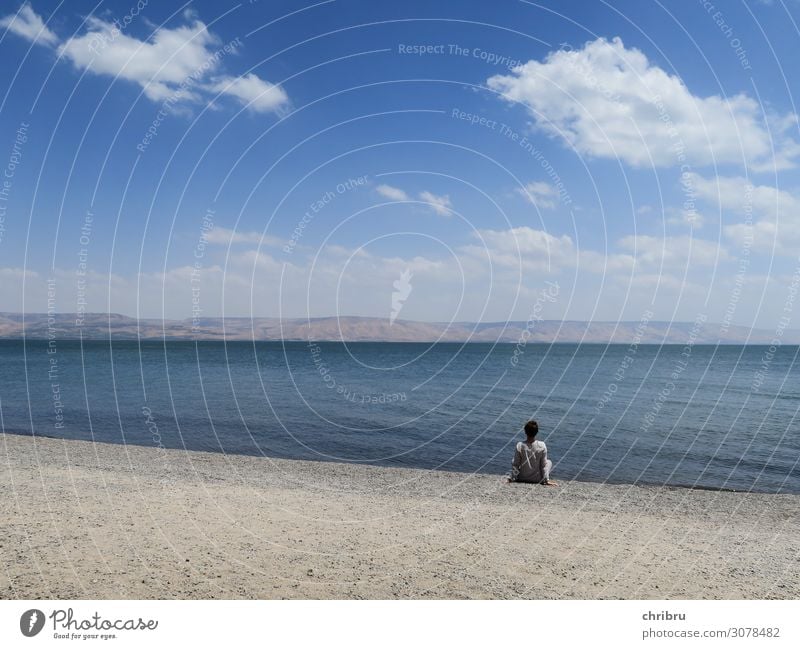 At his lake Contentment Calm Meditation Vacation & Travel Freedom Summer Summer vacation Ocean Human being Feminine 1 Nature Landscape Water Sky Horizon Sun