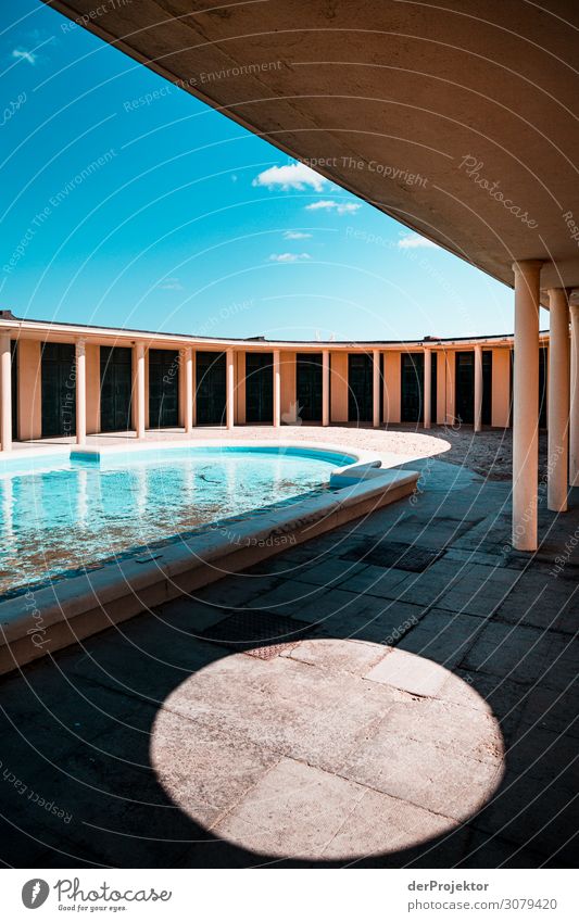 Changing rooms in Deauville in Normandy Joerg farys theProjector the projectors wanderlust travel photography Trip Tourism Architecture Landmark Sunlight