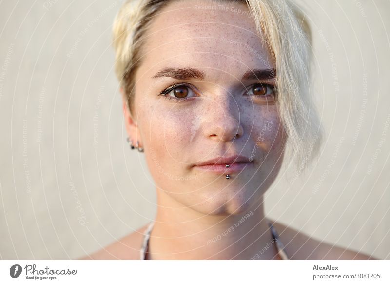 Portrait of a young woman with freckles and dimples Style Joy pretty Life Well-being Young woman Youth (Young adults) dimpled chin Freckles 18 - 30 years Adults