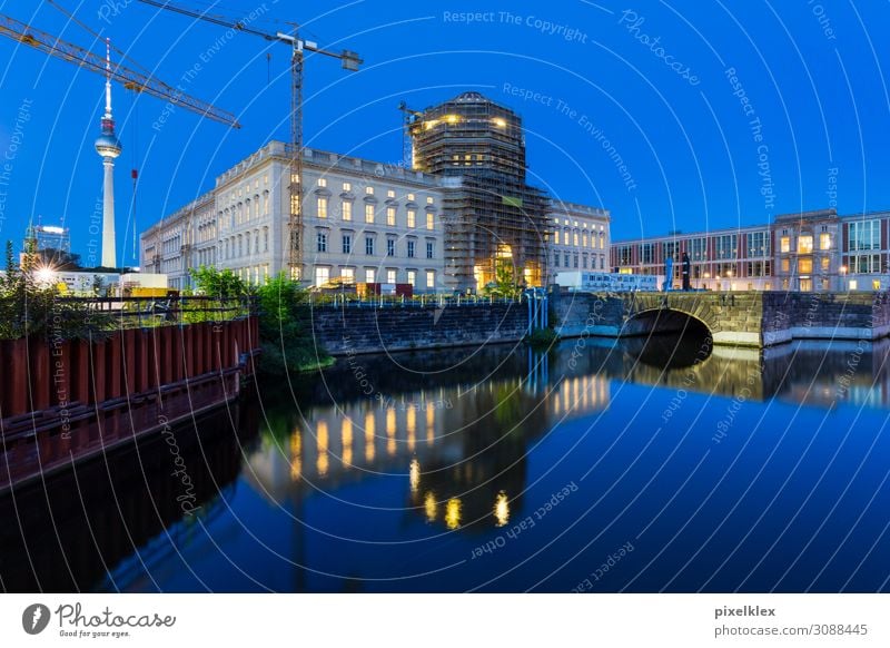 Construction site Berlin City Palace House (Residential Structure) Museum Architecture Water Night sky River Spree Downtown Berlin Town Capital city Old town