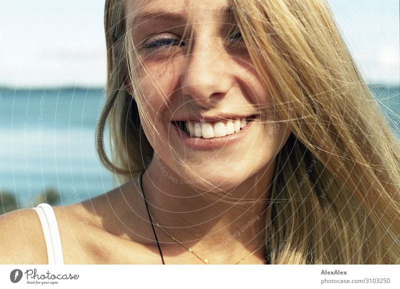 Portrait of a young woman Joy Beautiful Life Senses Summer Summer vacation Sun Beach Ocean Young woman Youth (Young adults) 18 - 30 years Adults Landscape