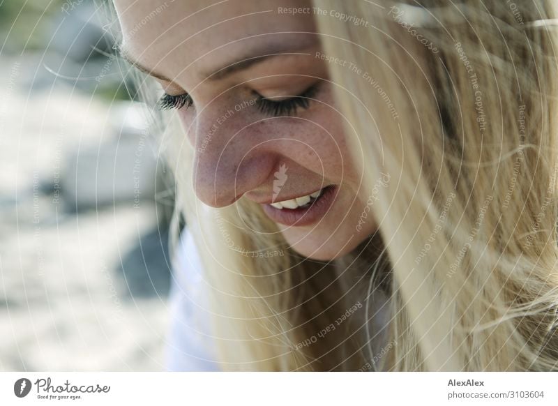 Portrait of a young woman Style already Senses Relaxation Summer Summer vacation Young woman Youth (Young adults) Face Freckles 18 - 30 years Adults Nature