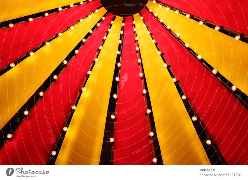 colour combination | and in the evening with lighting Circus Circus tent Yellow Red Light Lamplight Event Fairs & Carnivals Sky Tent Tarpaulin Entertainment