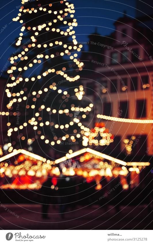 lights at the christmas market clearer Christmas Fair Christmas tree Fairy lights Stalls and stands Chemnitz Marketplace Feasts & Celebrations Group light balls