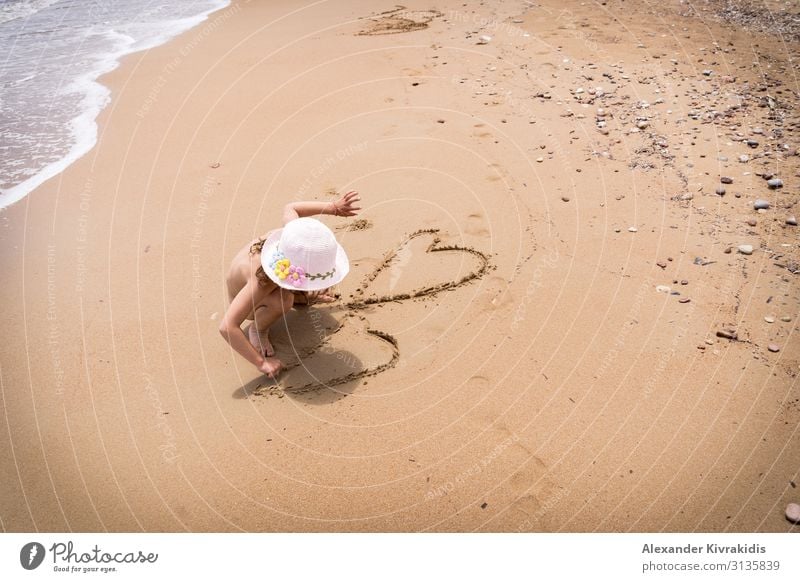 beach-hearts Wellness Life Well-being Contentment Senses Relaxation Calm Vacation & Travel Tourism Trip Adventure Freedom Summer Summer vacation Sun Beach Ocean