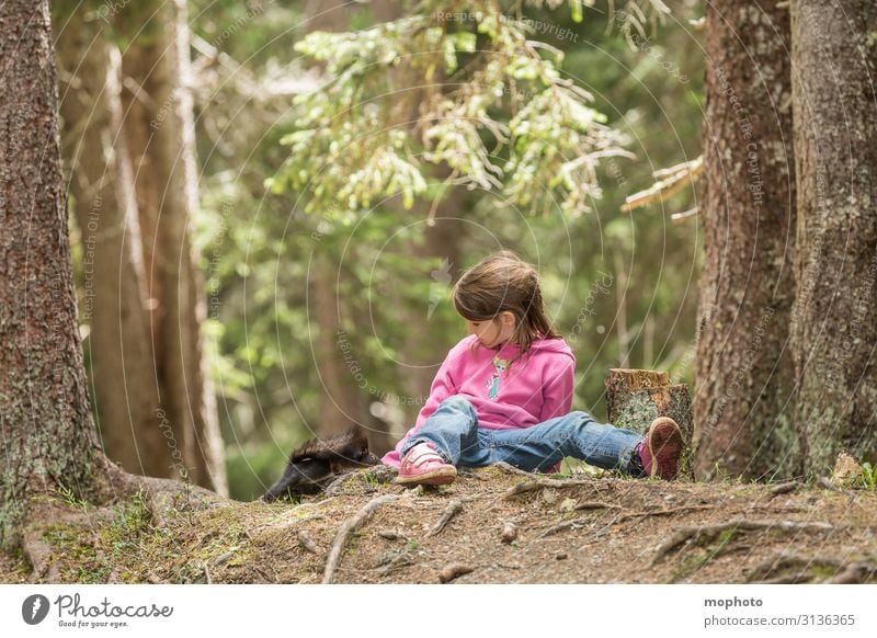 Feeding squirrels #1 Child Human being Toddler Girl Infancy 3 - 8 years Nature Animal Tree Forest Wild animal To feed Sit Wait Friendliness Natural Curiosity