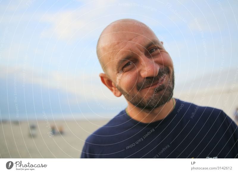 man smiling at the camera Lifestyle Joy Beautiful Hair and hairstyles Human being Masculine Family & Relations Adults Observe To enjoy Uniqueness Emotions Moody