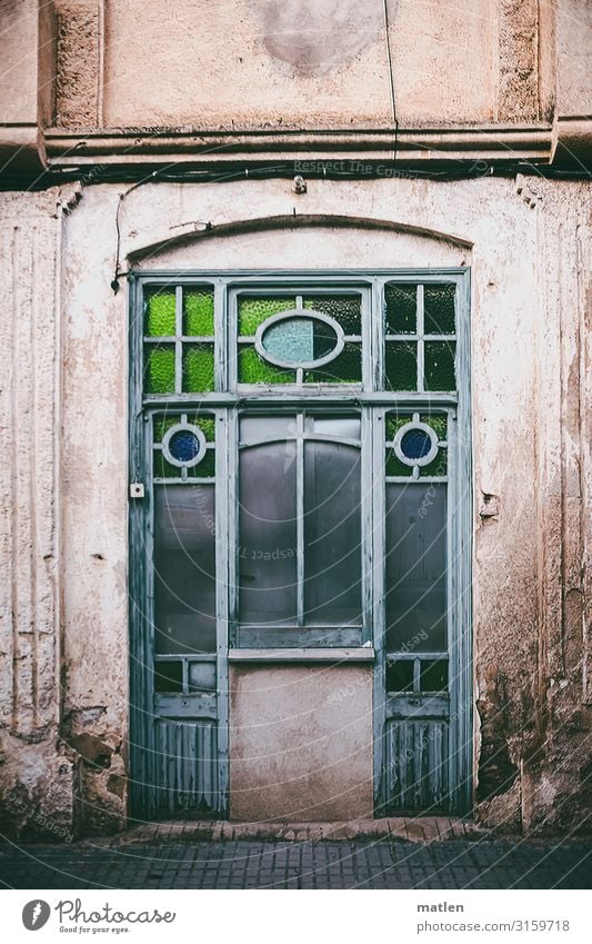 window Town Old town Deserted House (Residential Structure) Wall (barrier) Wall (building) Facade Window Blue Brown Gray Green Stained glass window Art nouveau