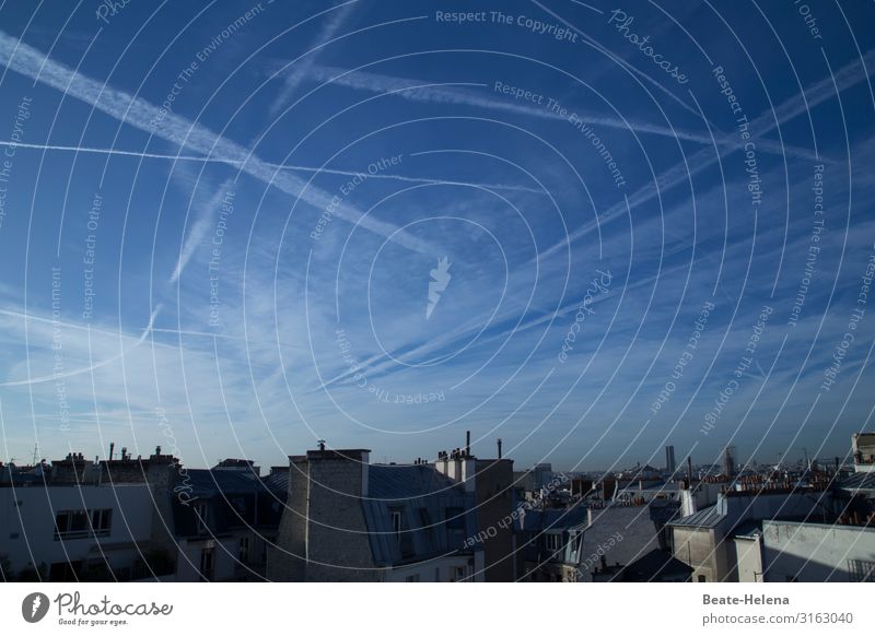 Sky over Paris Clouds Vapor trail Paris Métro Wall (barrier) Wall (building) Facade Fireside Window Roof Eaves Chimney Work and employment Breathe Movement