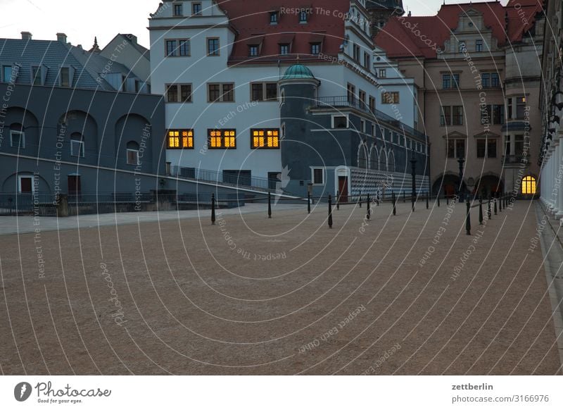 Stallhof in the early evening Old town Ancient Architecture Baroque Dresden Elbufer Classical Culture Capital city Vacation & Travel Travel photography