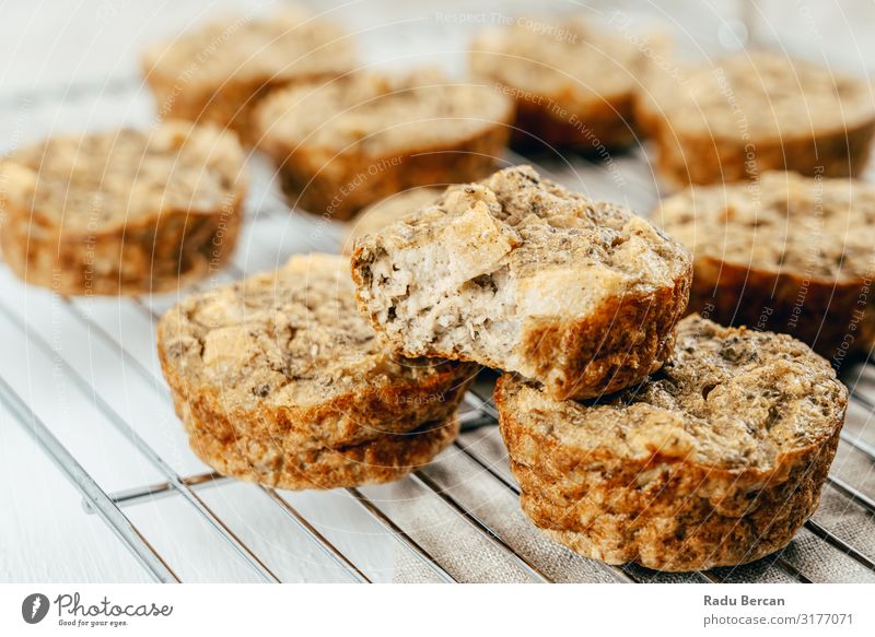 Pear, Cinnamon And Walnut Mini Breakfast Bites Fresh Baked goods Healthy Close-up Baking Dinner Cooking Gourmet Diet Brown Small Bakery Eating Natural Filling