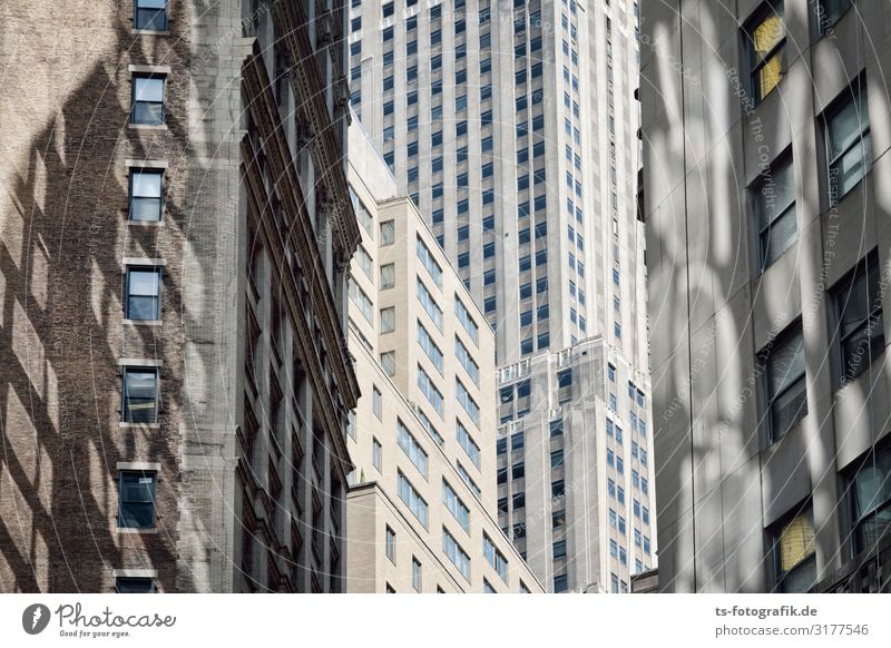 New York Cubism New York City Manhattan Downtown Deserted House (Residential Structure) High-rise Manmade structures Building Architecture Wall (barrier)