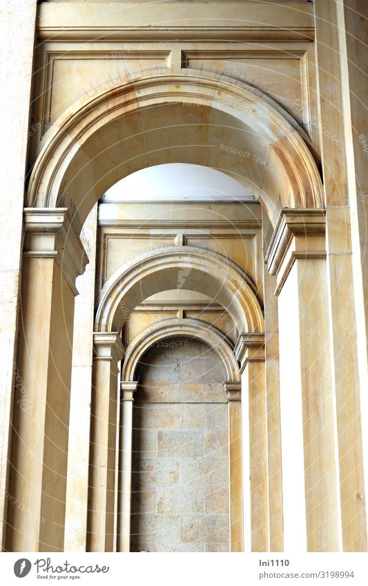 Passage closed | UT Hamburg Port City City hall Wall (barrier) Wall (building) Facade Tourist Attraction Landmark Brown Yellow Gray White Trend Rock arch