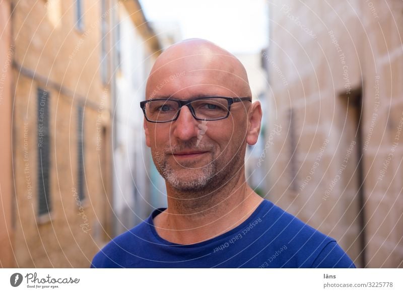 contentment Human being Masculine Man Adults Life 1 45 - 60 years Spain Village Old town House (Residential Structure) Building Wall (barrier) Wall (building)