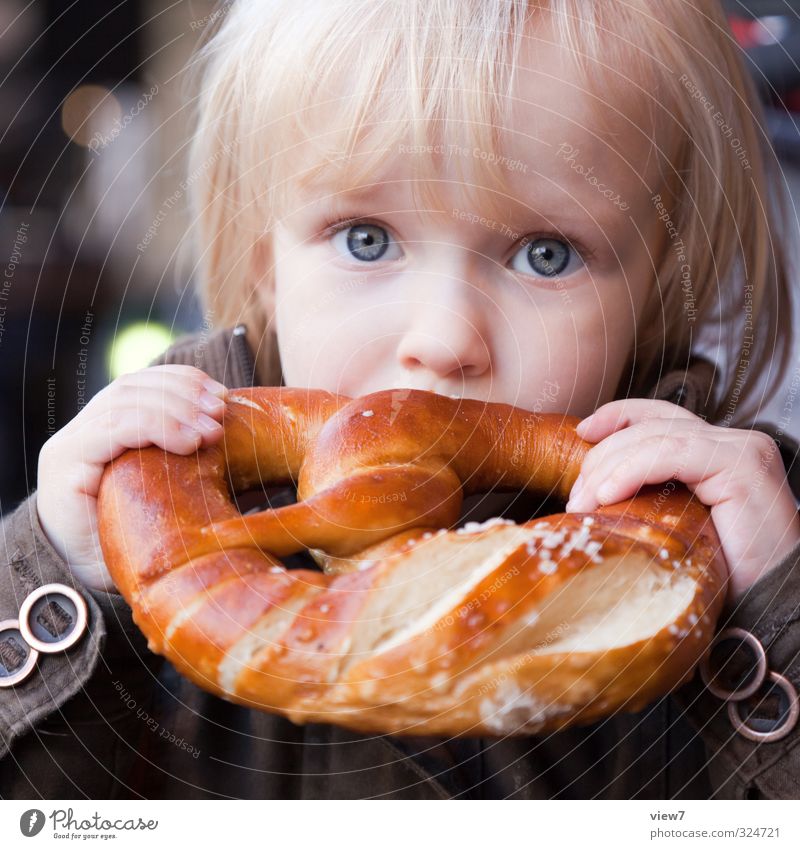 #324721 Food Grain Dough Baked goods Lunch Picnic Organic produce Vegetarian diet Fast food Slow food Parenting Kindergarten Child Feminine Girl Infancy