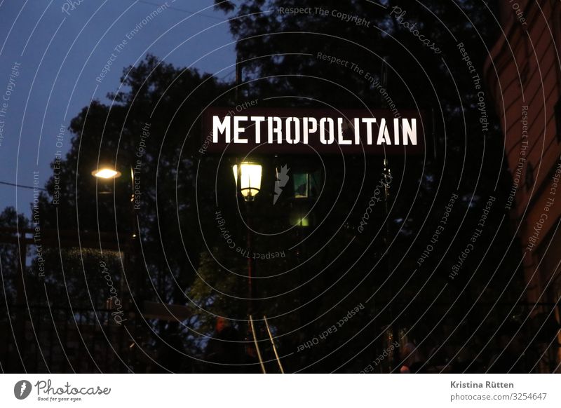 metropolitain Paris Paris Métro Town Capital city Transport Means of transport Public transit Underground Signs and labeling Tourism Logistics sign Clue writing