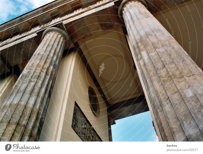 large gate_2 Large Horse Architecture Brandenburg Gate Berlin Open