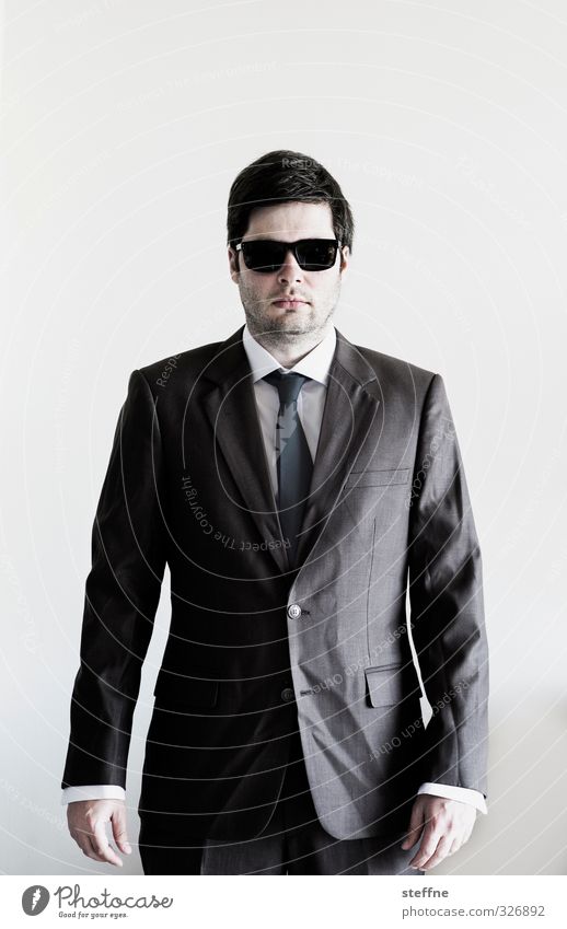 business clown Human being Masculine 1 Cool (slang) Success Sunglasses Suit mafioso Mafia Businessman businesskasper Wrinkles Dangerous Arrogant lacquered