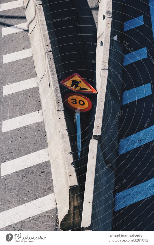 broken traffic signal on the highway Employees &amp; Colleagues Work and employment Construction Maintenance Repair walker Traffic sign Signal Street Highway