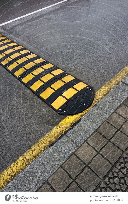 road sign on the street, warning signal caution symbol advice danger notice attention security icon safety forbidden communication warning symbol information