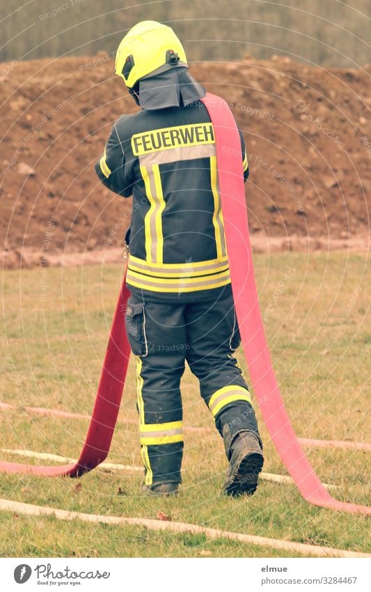 FIREMAN Fireman Uniform Helmet Protective clothing Reflector Walking Carrying Yellow Red Black Passion Trust Protection Responsibility Diligent Disciplined