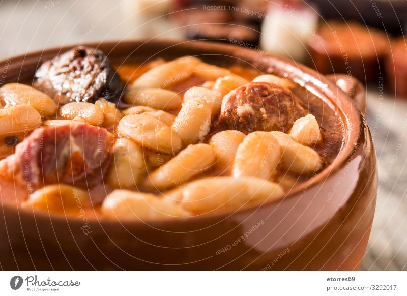 Typical Spanish fabada asturiana background Beans chorizo Close-up Dinner Dish Food Healthy Eating Food photograph Ham Home-made iberico Meat recipe Sauce Stew