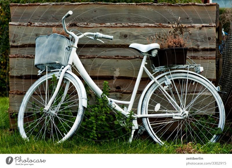 White bike Bicycle Wheel ghost bicycle Ghosts & Spectres  Parking Parking lot Parking space Wall (building) Wooden board Barn Scales Storage shed Gardenhouse