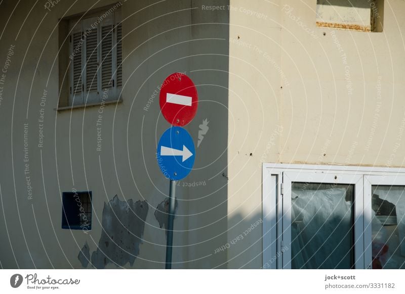 First left, now right, then straight ahead Window Corner Road sign Trend-setting No through road Right Arrow Authentic Warmth Moody Arrangement Safety