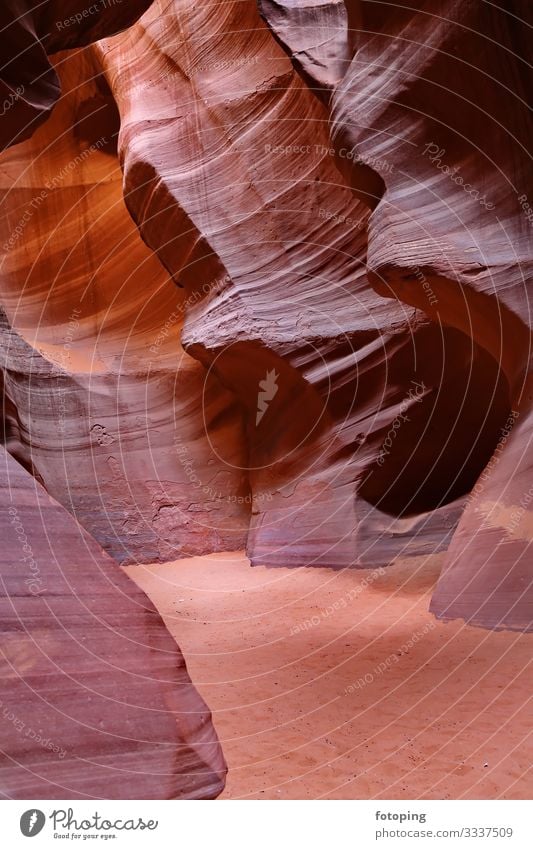 Antelope Canyon in Arizona Beautiful Vacation & Travel Tourism Nature Landscape Sand Air Water Rock Tourist Attraction Stone Illuminate Red Americas antelope